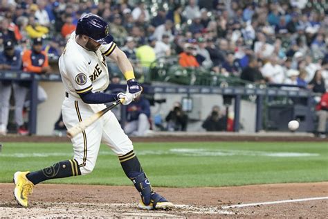 Houser continues to provide boost as Brewers defeat Astros 4-0